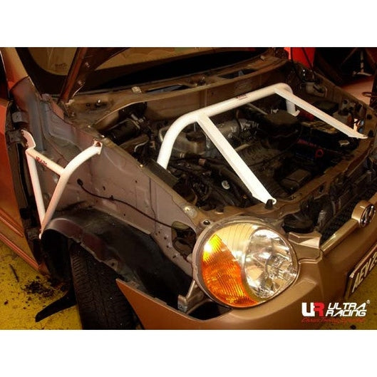  Supports de garde-boue Ultra Racing 3P HYUNDAI ATOS (FF) 1.0 2WD 1997-2003
