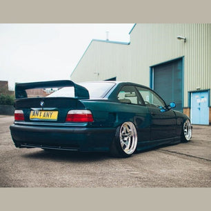  Kit Carrosserie Felony pour BMW E36 Coupé