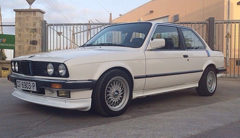 Lame de pare-choc en fibre pour BMW E30 Jimmy Hill