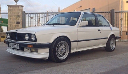 Lame de pare-choc en fibre pour BMW E30 Jimmy Hill 